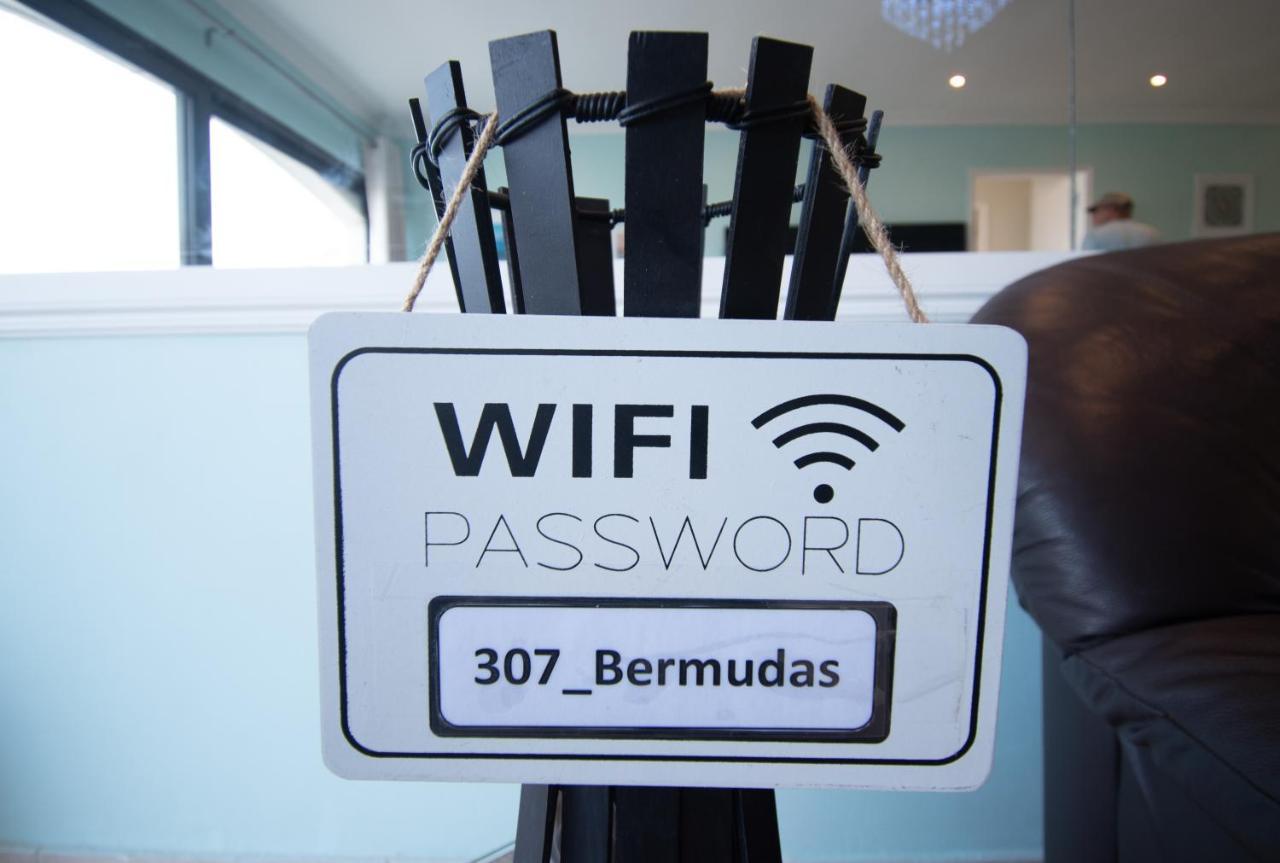 307 Bermudas - By Stay In Umhlanga Rocks Esterno foto