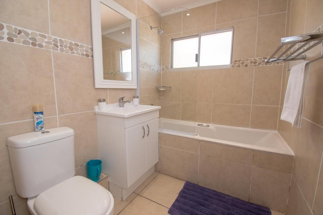 307 Bermudas - By Stay In Umhlanga Rocks Esterno foto